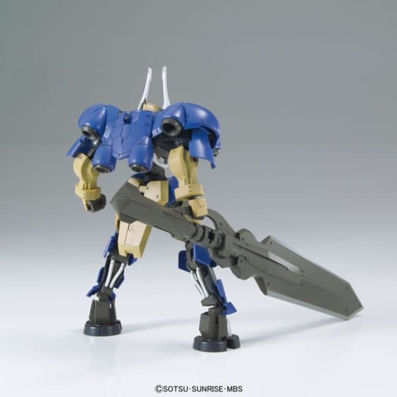BANDAI HG IRON BLOODED ORPHANS IBO 1/144 #31 HELMWIGE REINCAR GUNDAM