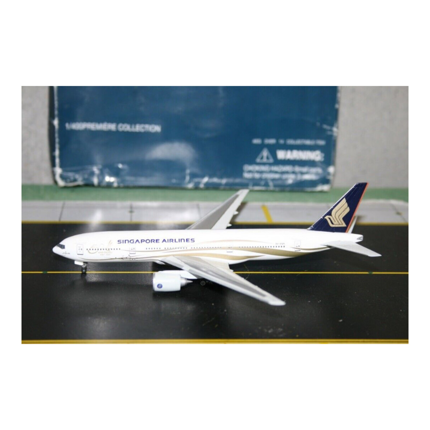 DRAGON WING DRAGON WINGS 1/400 SINGAPORE AIRLINES 777-200