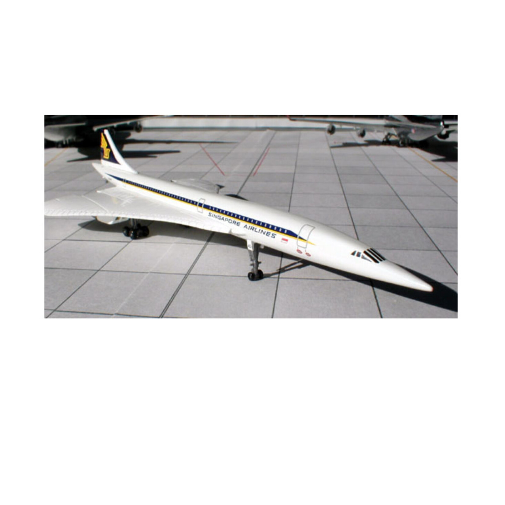 DRAGON WING DRAGON WINGS 1/400 SINGAPORE AIRLINES CONDORDE