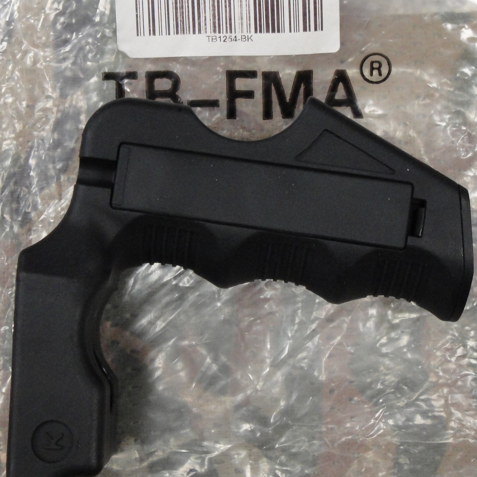 Kuro FMA M-LOK MAGWELL GRIP BLACK (KUR TB1254-BK)