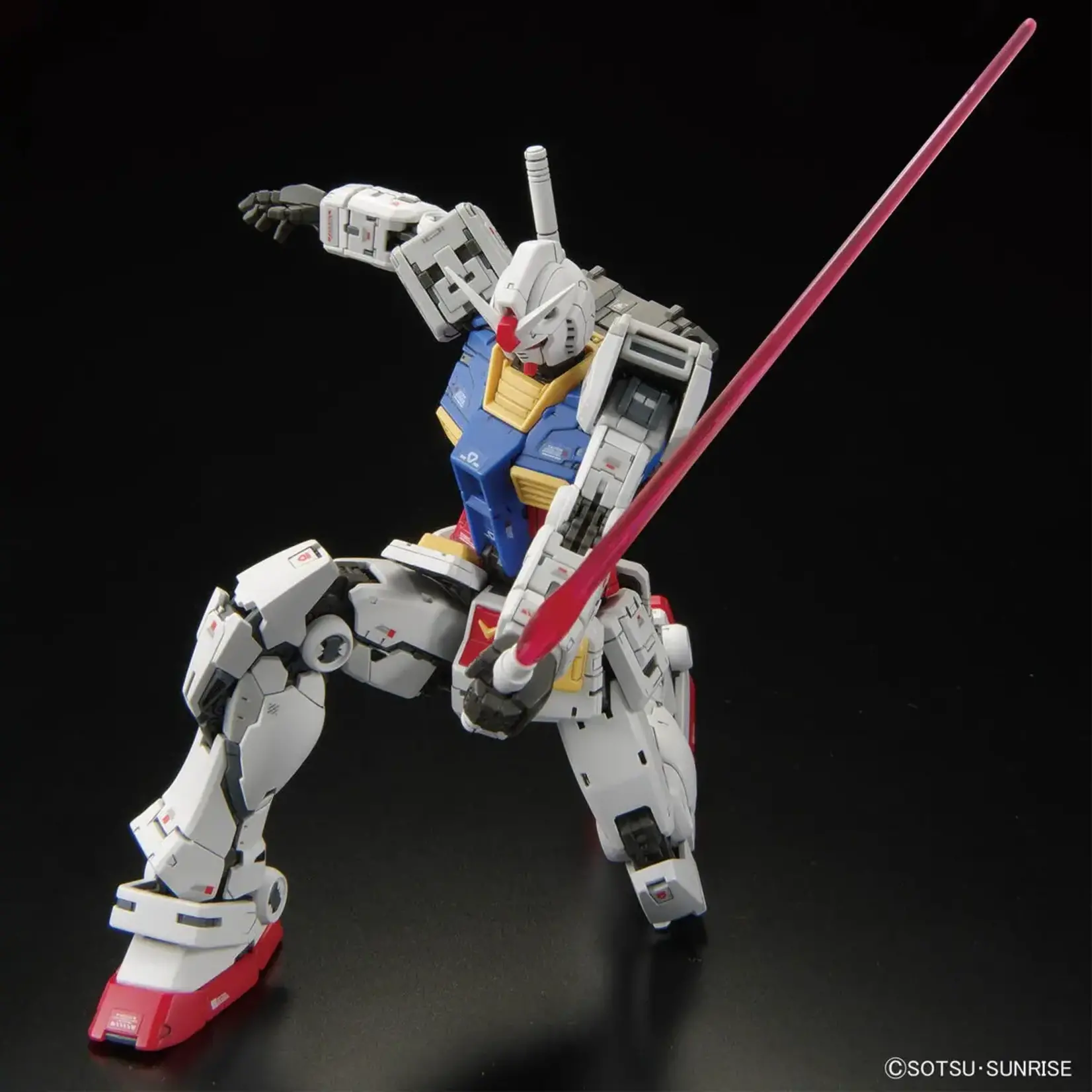 BANDAI RG #40 1/144 RX-78-2 GUNDAM VER 2.0