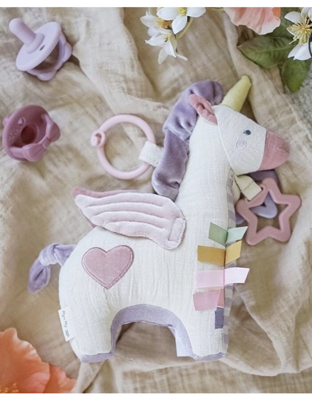 Itzy Ritzy Bitzy Bespoke™ Link & Love Teething Activity Toy - Pegasus