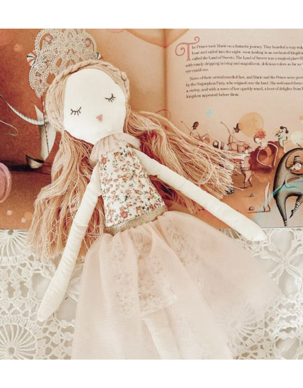 Mon Ami Scented Heirloom Doll Rose