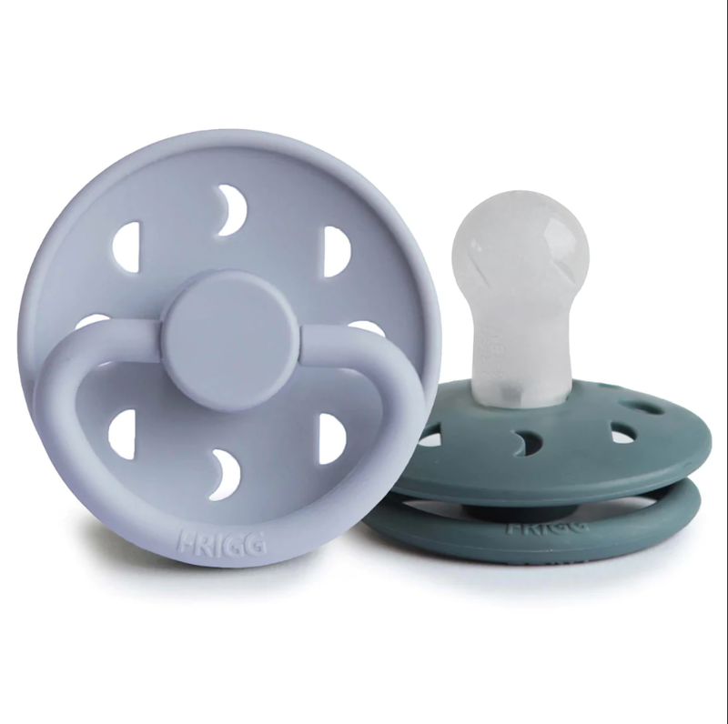 Mushie Set of 2 silicone pacifiers moon 0-6 months - Powder Blue & Navy