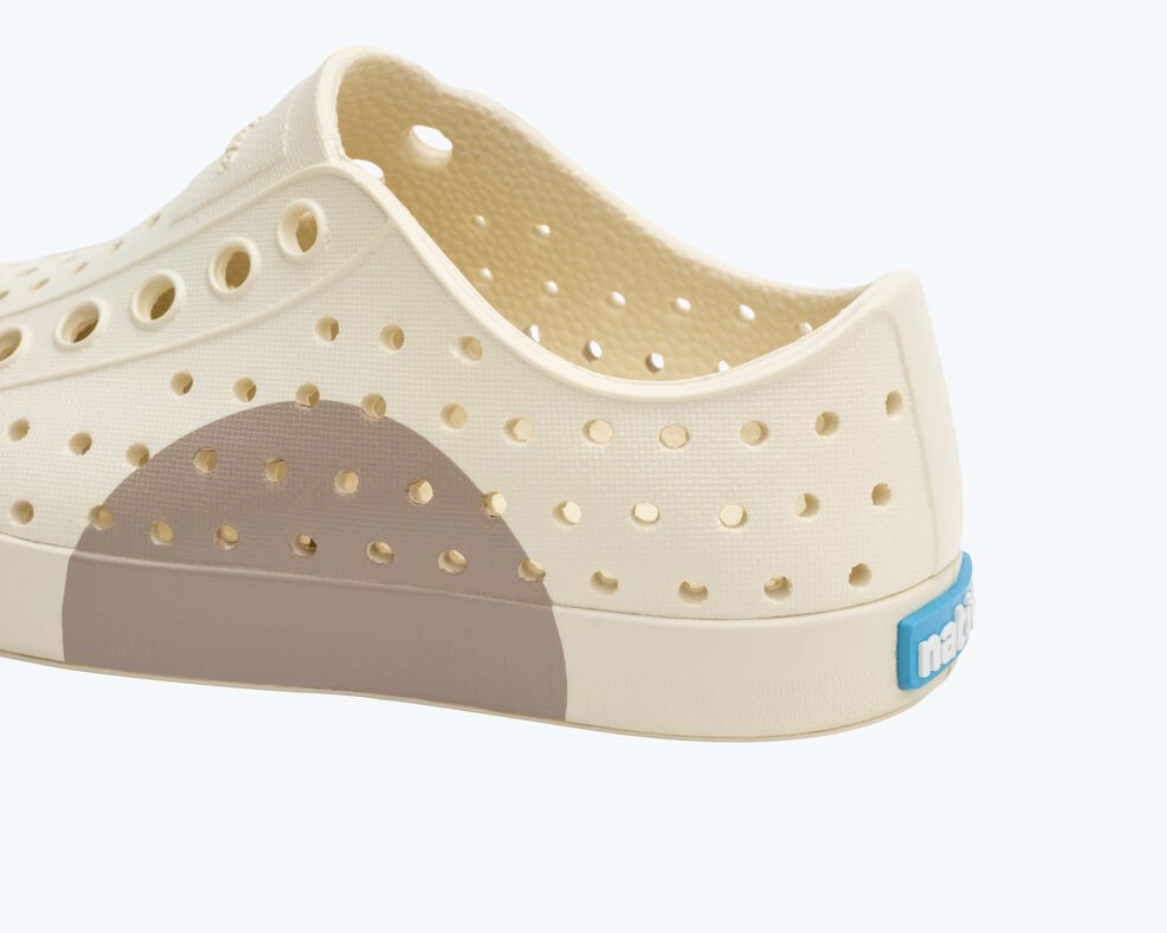 Native Jefferson Block-Bone White, Flax Circle