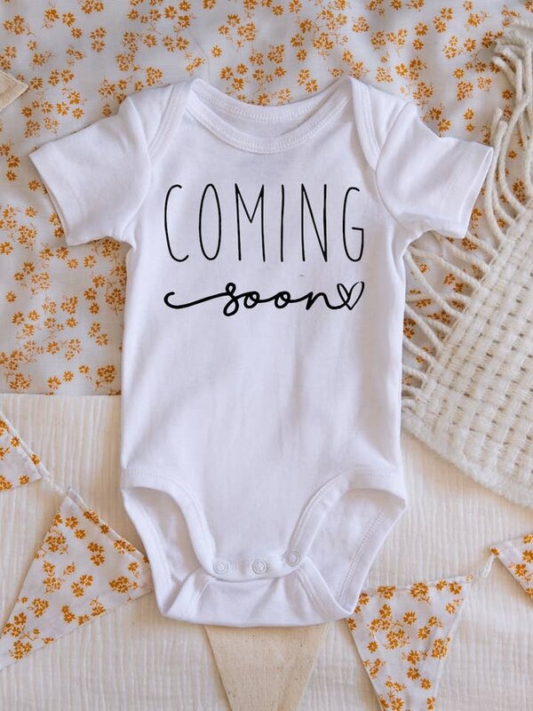 Claire & Bella co. Pregnancy announcement onesie - Coming soon (Newborn)