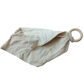 Natruba Doudou en mousseline bio avec anneau de dentition en caoutchouc naturel - Cream