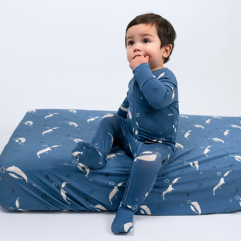 Belan . J Footless Sleeper with Fold-over Cuffs - Belugas (6-12m/2T)