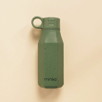 Minika Bouteille d'eau en silicone avec paille et couvercle en plastique - Leaf