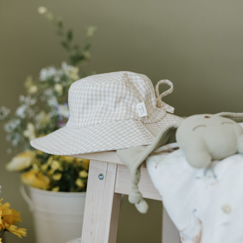 Petit Coulou Chapeau soleil - Gingham (crème et beige) 0-6 mois