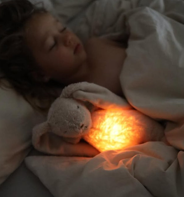 Moonie Peluche sonore et veilleuse 2.0 - Ourson Caramel