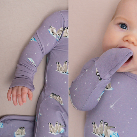 Belan . J Dormeuse avec pieds - Penguins (Periwinkle)