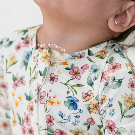 Belan . J Dormeuse avec pieds - Spring meadows