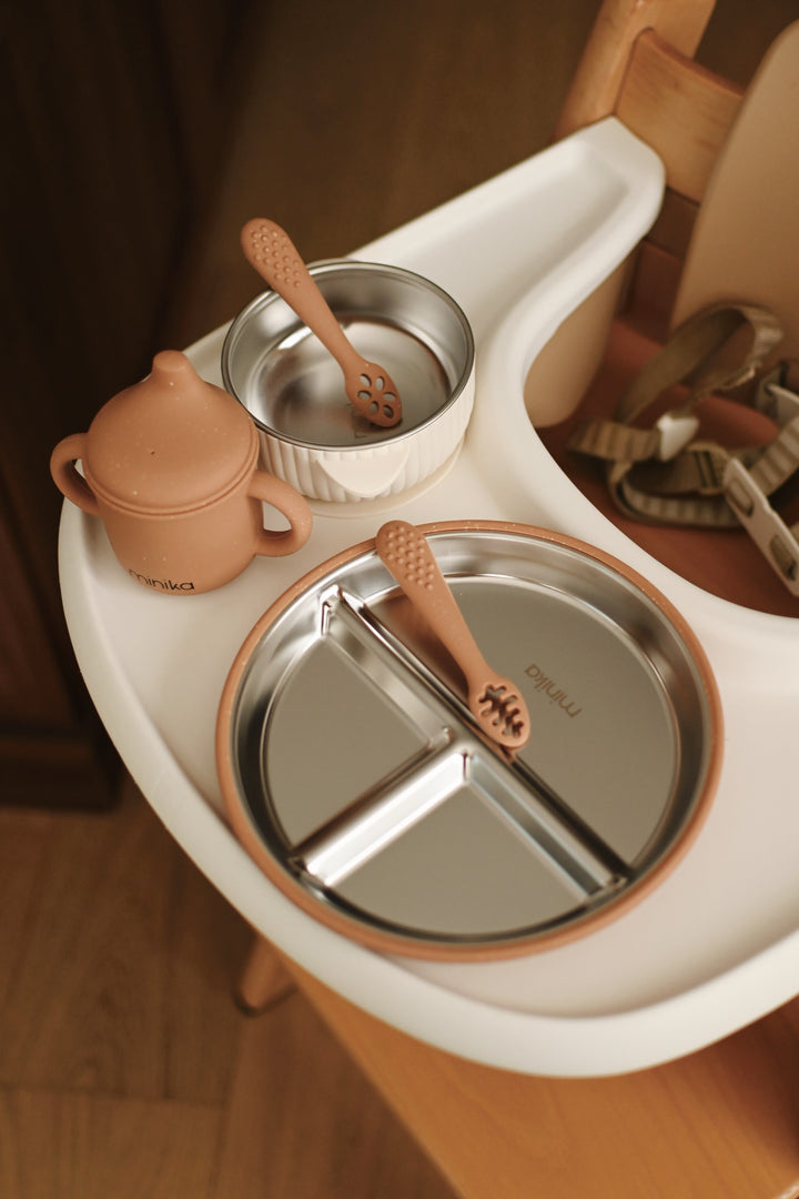 Minika Assiette en acier avec succion en silicone - Almond