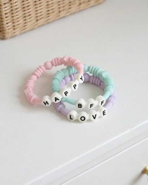 Itzy Ritzy Bitzy bands - Teething ring