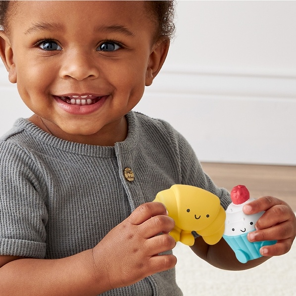 Itzy Ritzy Itzy play Bakery - Spill and Fill Activity Toy