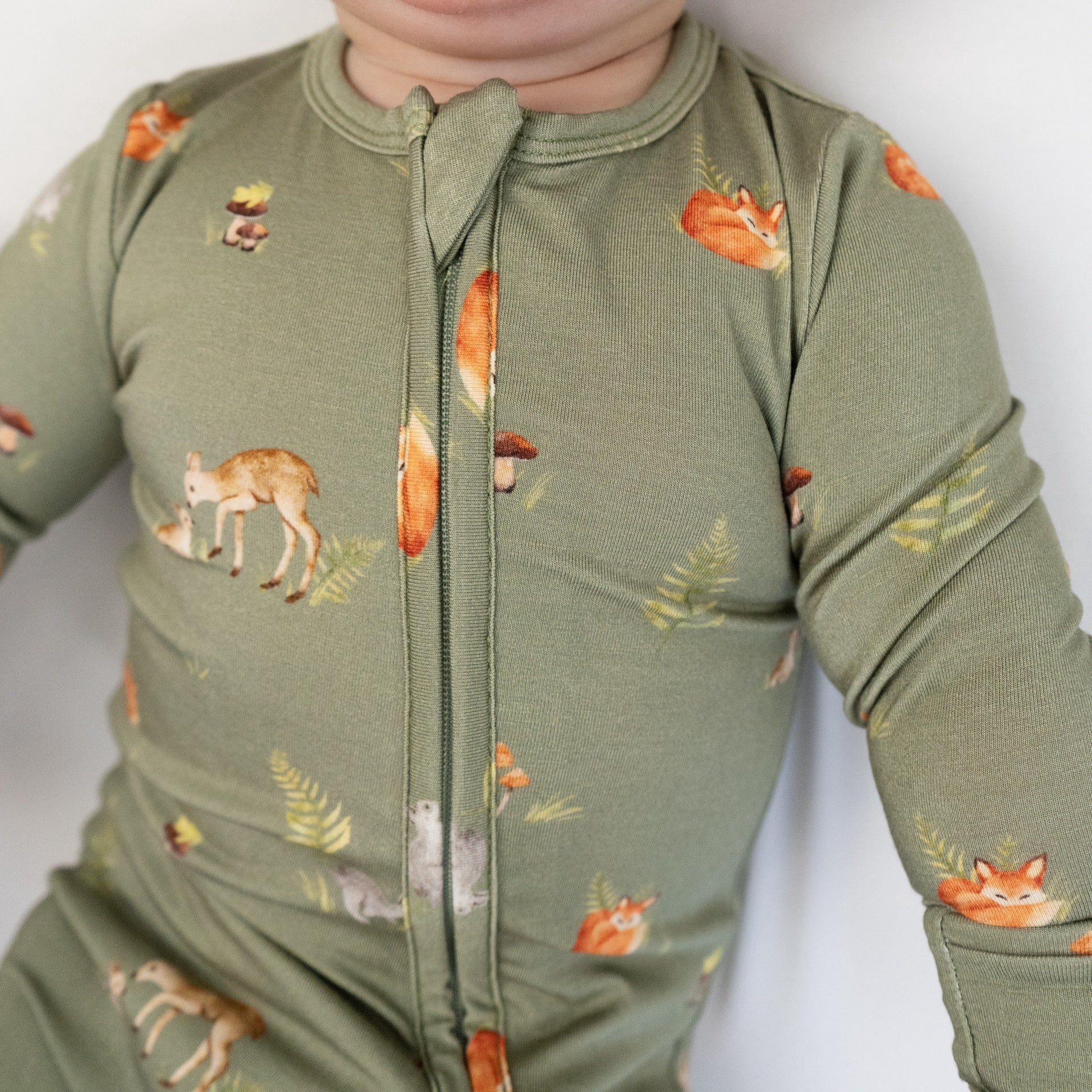 Belan . J Dormeuse avec pieds - Forest friends