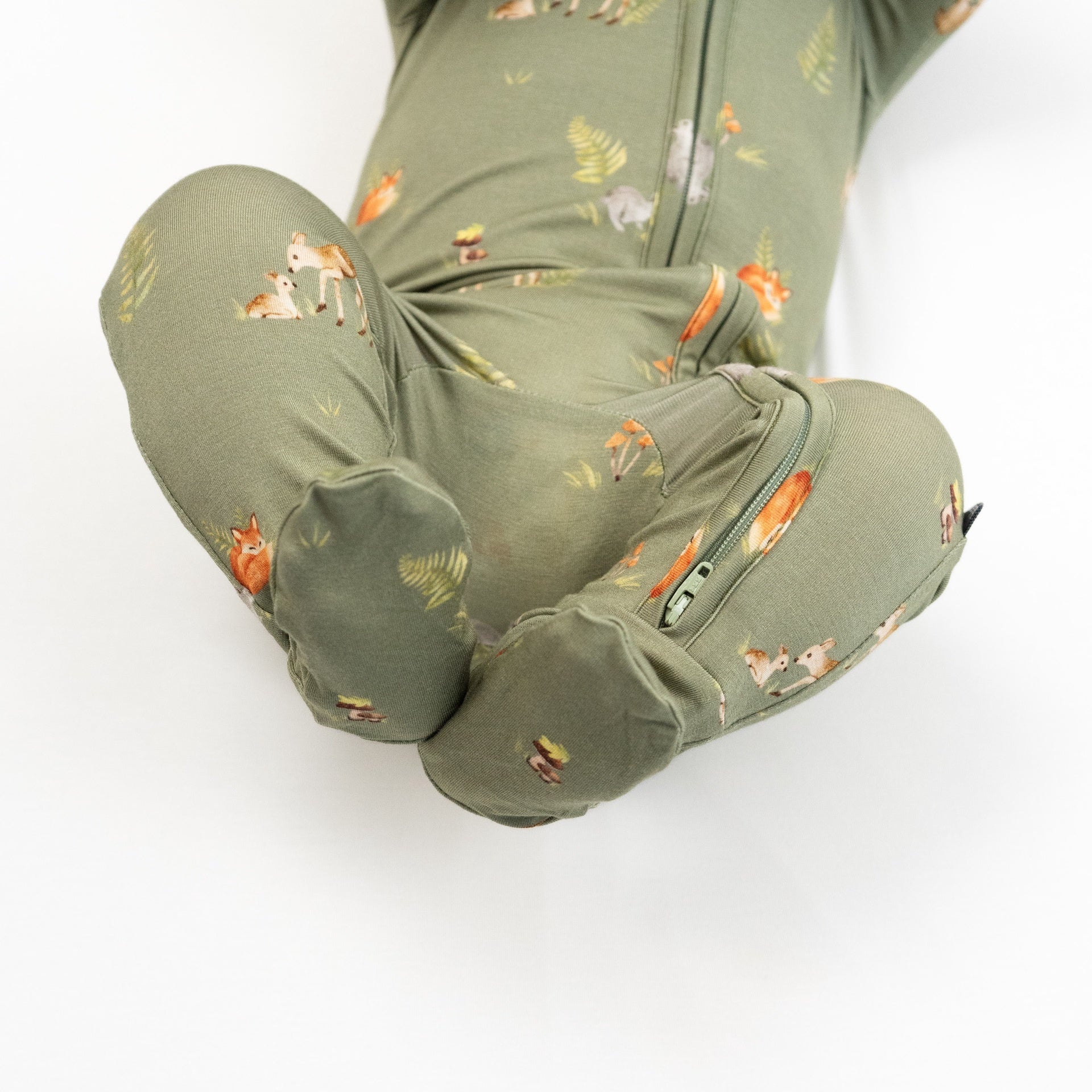 Belan . J Dormeuse avec pieds - Forest friends