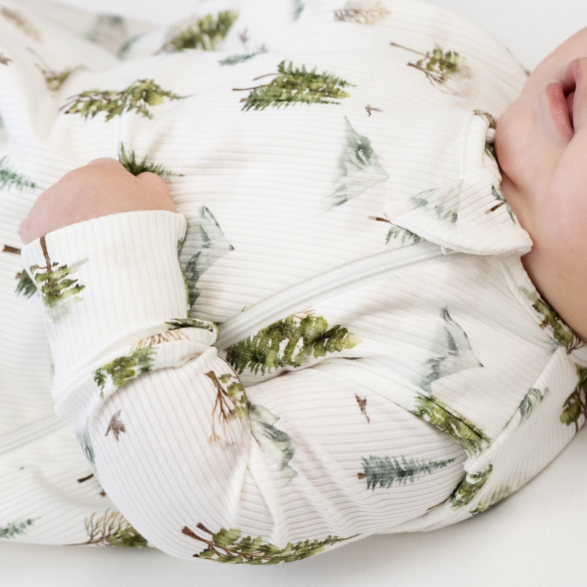 Belan . J 1.0 TOG Ribbed Bamboo Sleep Sack - Misty Forest