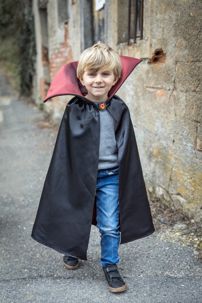 The great pretenders Cape de vampire luxe