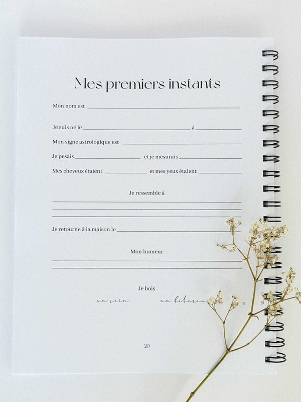 Novembre Boutique Ta petite histoire - Livre de bébé et grossesse 0-5 ans - Savane