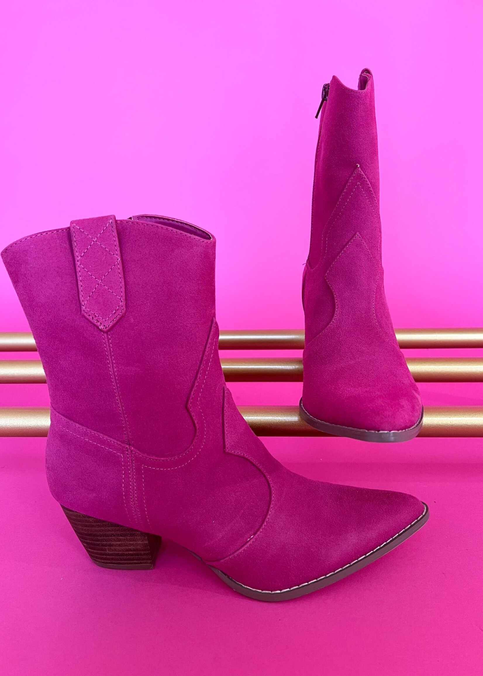 Bambi Boot - Pink Suede