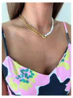 kiss me kate Freshwater Pearl and Gold Chain Necklace