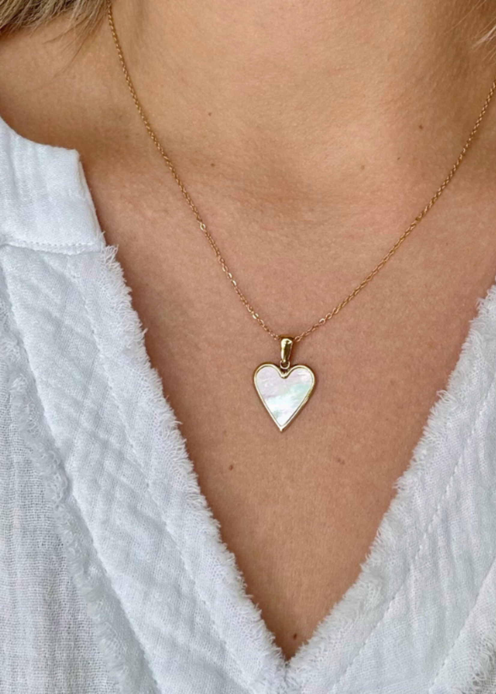 kiss me kate Mother-of-Pearl Heart Gold Necklace