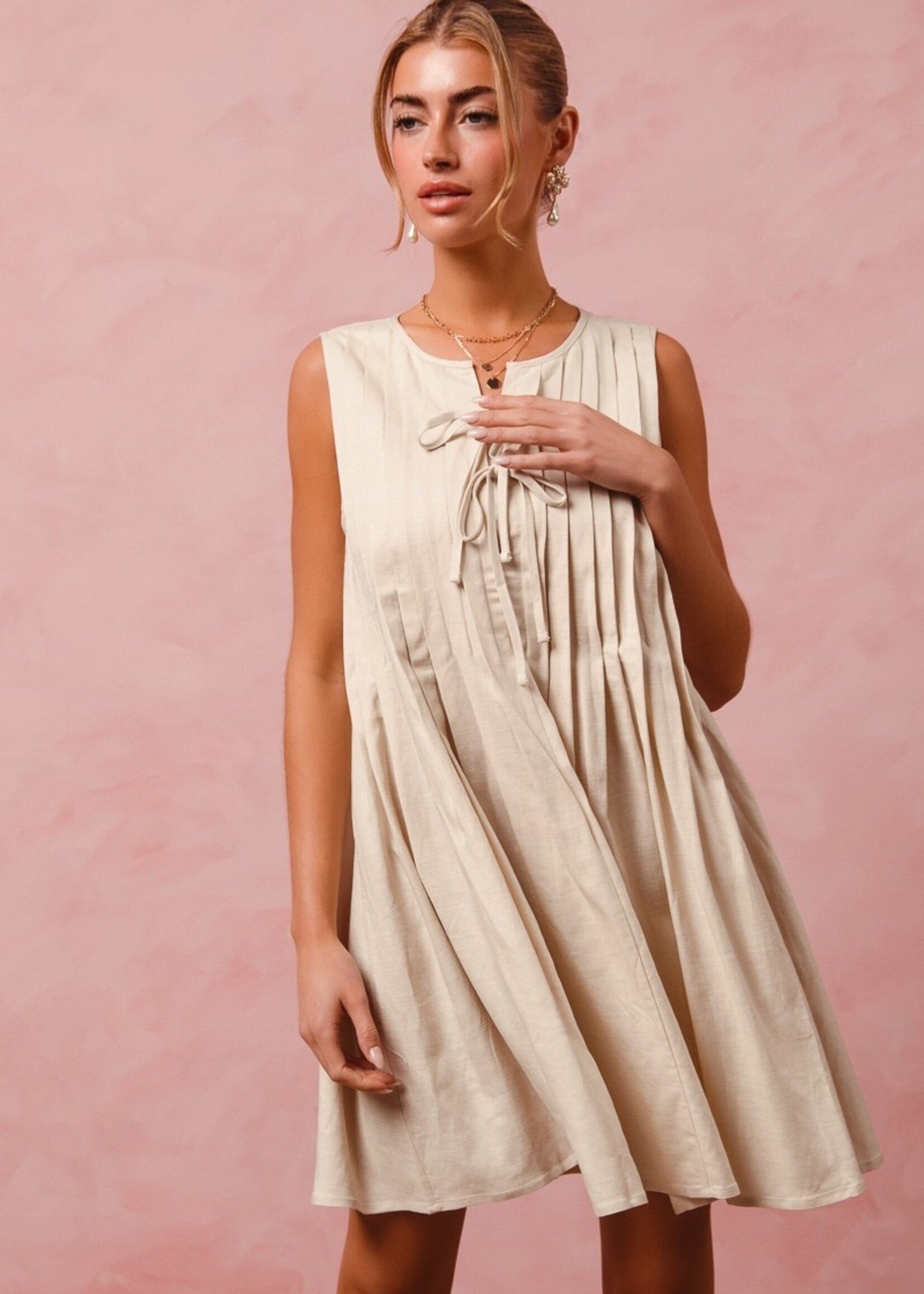 SO Me Box Pleated Linen Blend Dress