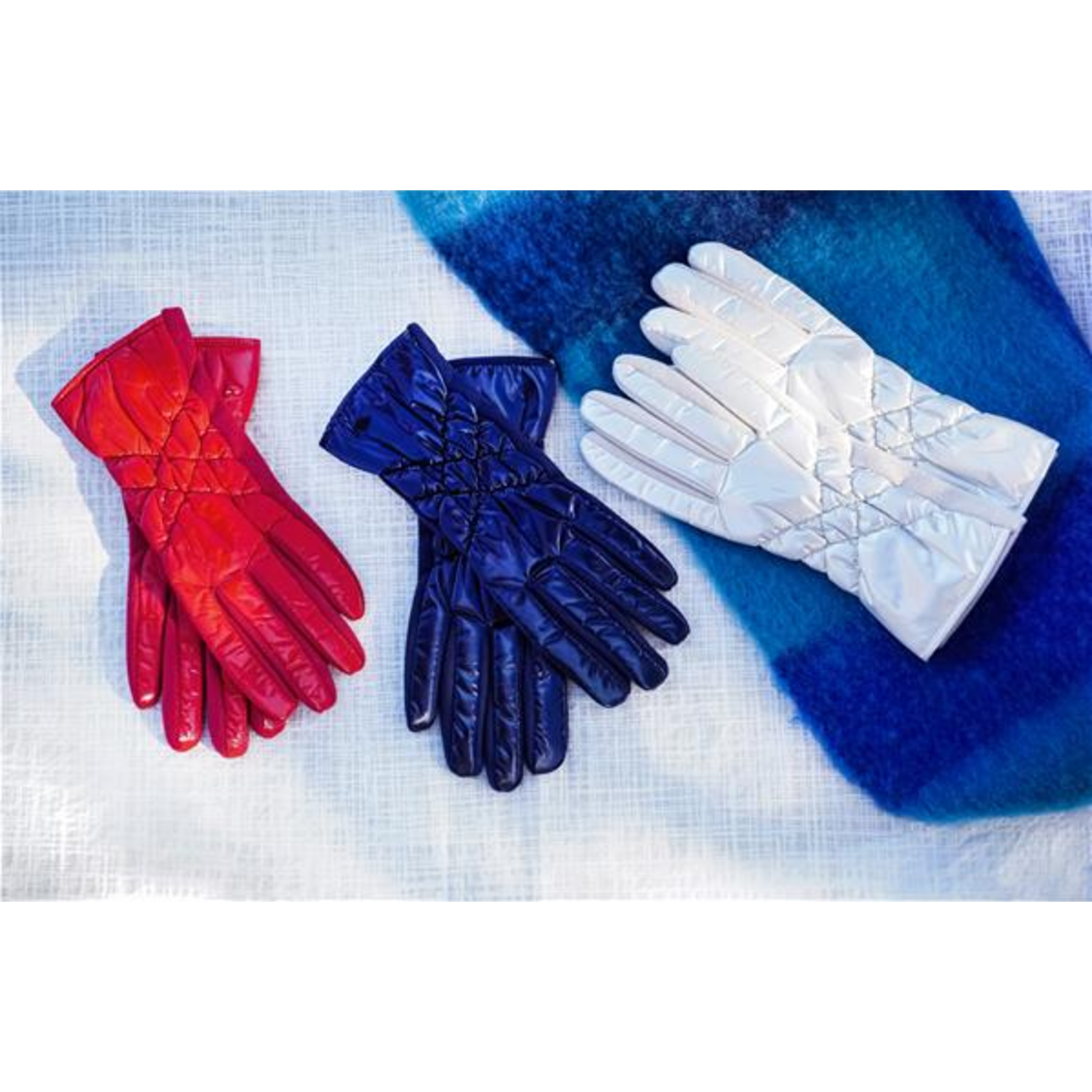 Victoria Leland Puffer Gloves