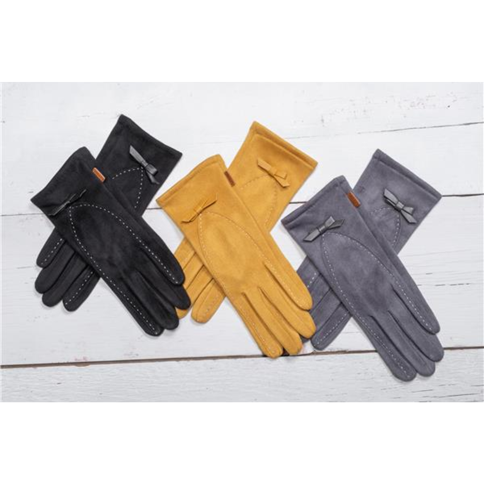 Victoria Leland Stitched Bow Gloves
