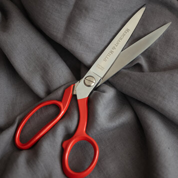 Merchant & Mills Red Extra Sharp 8" Scissors
