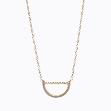 Able Arch Necklace - Gold