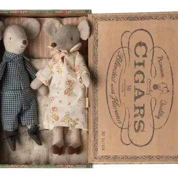 Maileg Grandma & Grandpa Mice in Cigarbox