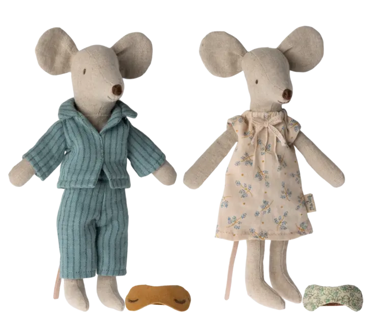 Maileg Mum & Dad Mice in Cigar Box