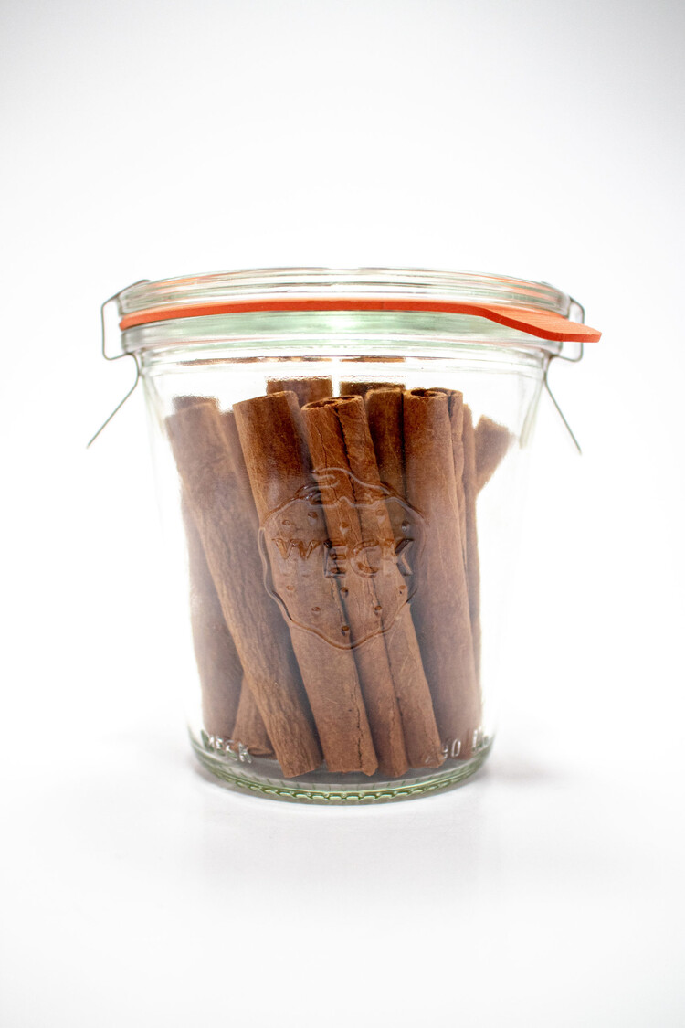 Weck Jars 900 One-Fifth Liter Mold Jar / Tall