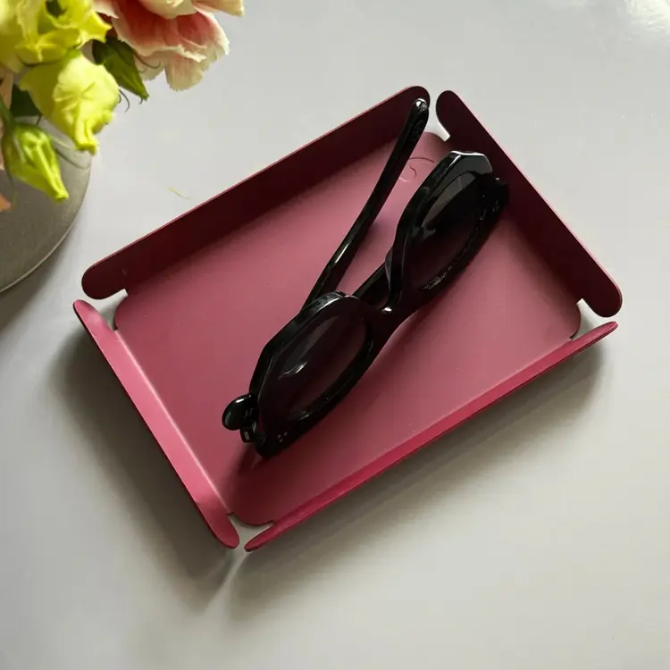 Ameico Karst Desk Tray | Burgundy