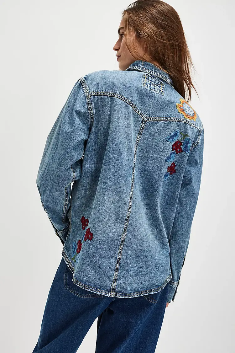 Free People Oh The Places You’ll Go Shirt / Medium Wash - M