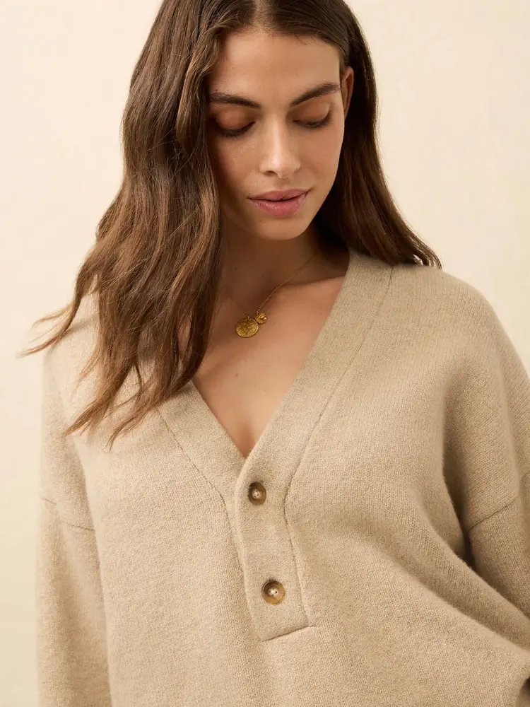 Faherty Brand jackson v neck popover