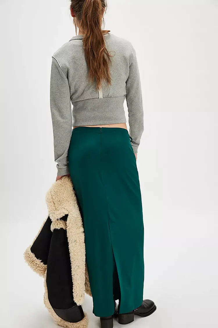 Rosetto Column Skirt