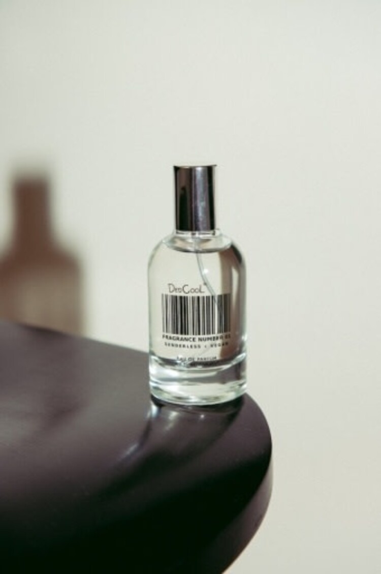 FRAGRANCE NUMBER 01 "TAUNT"