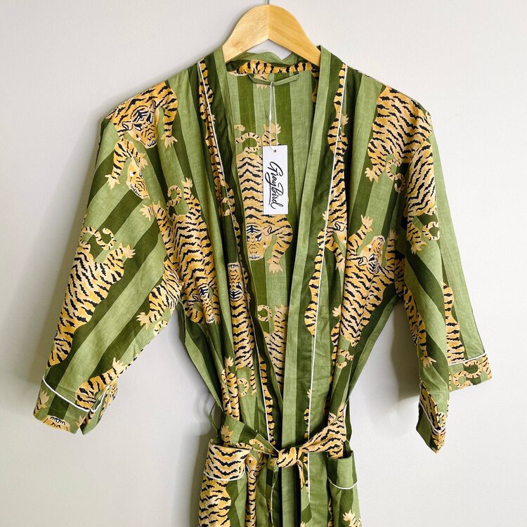 K & K Tabletops Tiger Print Kimono / Green