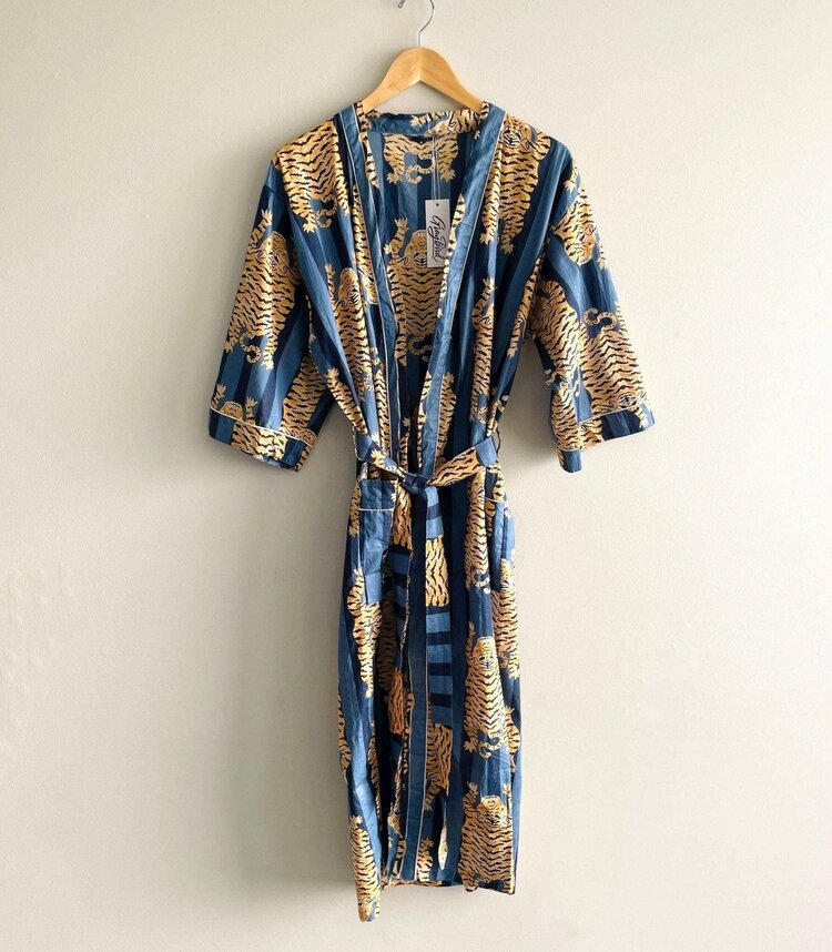 K & K Tabletops Tiger Print Kimono / Blue