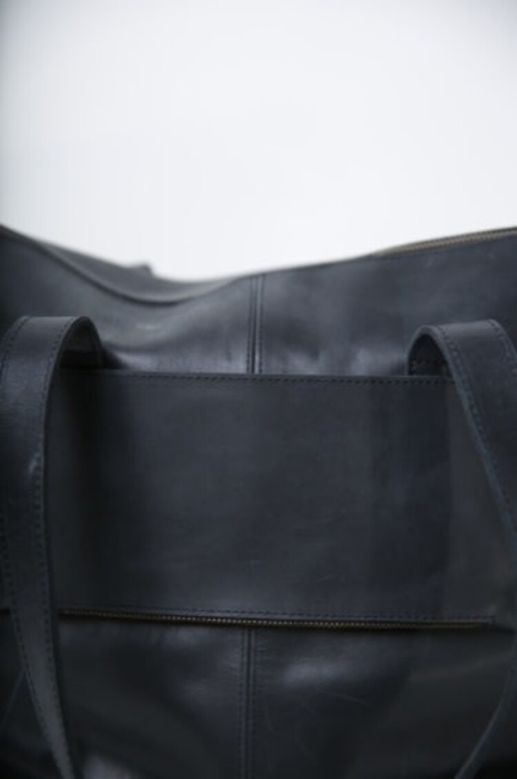 ABLE yari carry-on tote