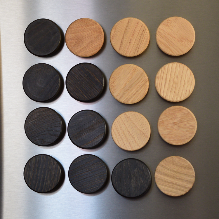 Fridge Magnet / Black