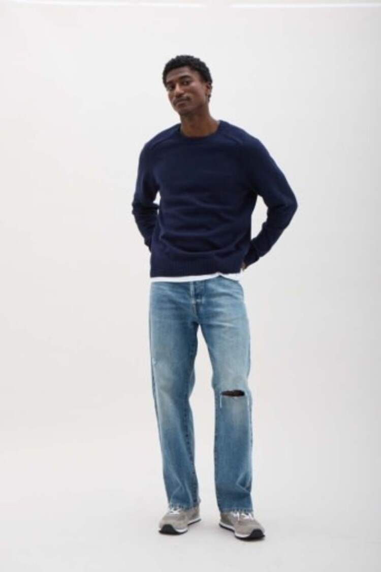 Richer Poorer noel sweater