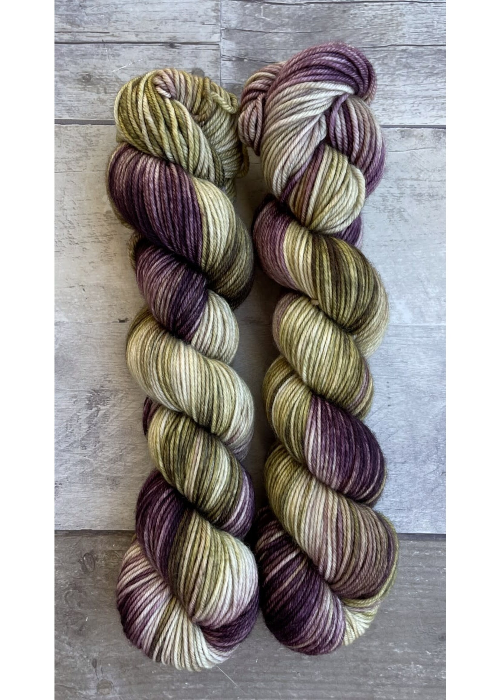 POLKA DOT SHEEP POLKA DOT SHEEP WHITEFISH WORSTED