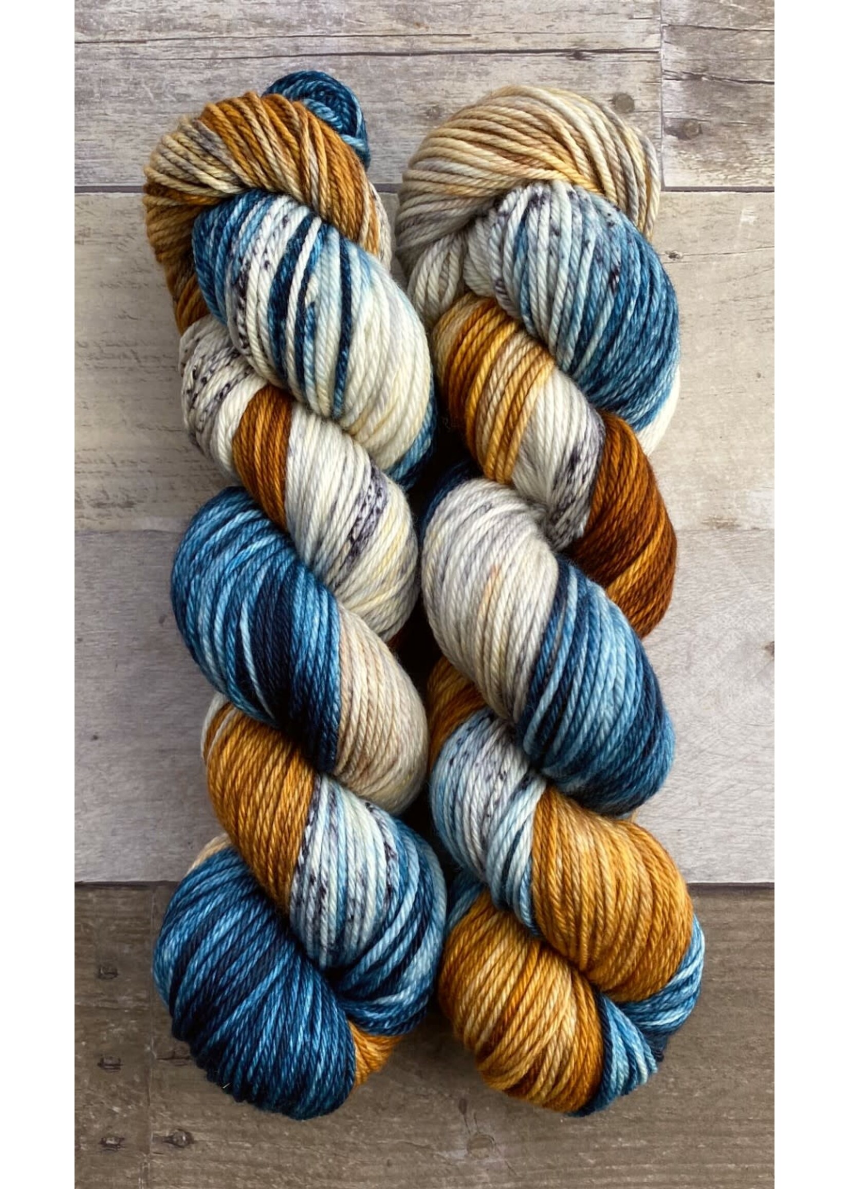 POLKA DOT SHEEP POLKA DOT SHEEP WHITEFISH WORSTED