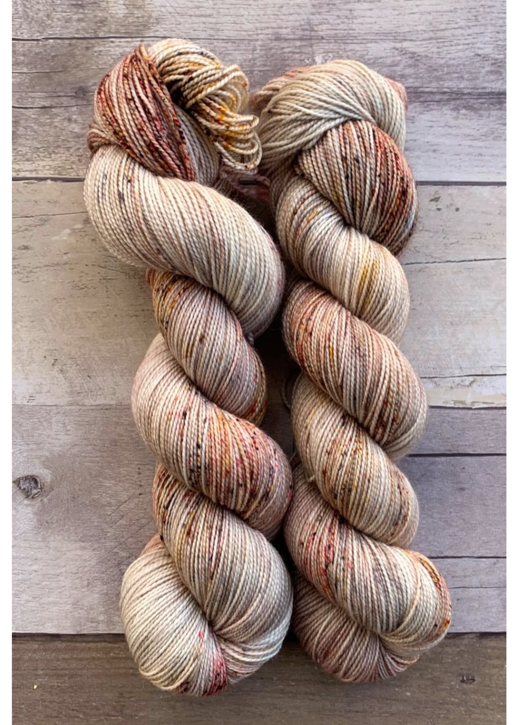 POLKA DOT SHEEP POLKA DOT SHEEP WHITEFISH WORSTED