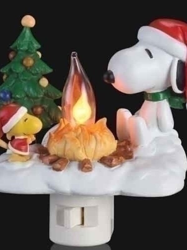 4.75"H SNOOPY CAMPFIRE NIGHT LIGHT W/WOODSTOCK